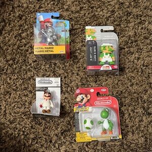 Yoshi, Dr. Mario, Metal Mario, 8-Bit Luigi Action Figures
